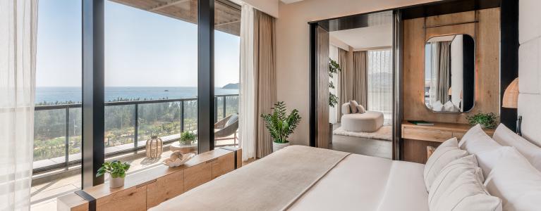 Sky Villa-Bedroom on higher floor